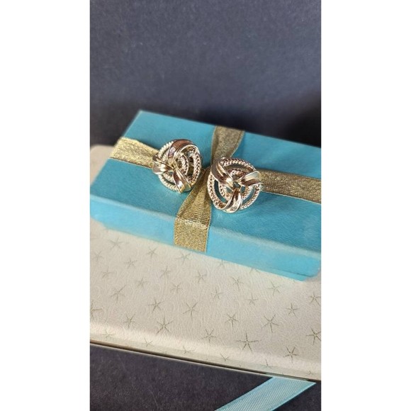 Lisner Gold Screwback Earrings - Picture 4 of 10